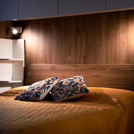 Domina Apartment